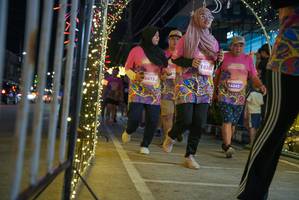 BIB: 8873, 300, 18385, 16345
                            <button type="button" onclick="openModal(24677177)" class="btn btn-primary btn-sm float-right btn-popup" data-toggle="modal" data-target=".modal-high-quality">
                        <i class="fas fa-shopping-cart"></i> Add to Cart
                    </button>
                                            <button type="button" onclick="isThisMe(24677177, true)" class="btn btn-success btn-sm float-right btn-popup btn-isme hidden" data-toggle="tooltip" data-placement="bottom" title="นี่คือรูปของคุณใช่ไหม คลิกที่นี่เพื่อเอาเข้าอัลบั้ม">
                        <i class="fas fa-plus"></i> Add to album
                    </button>
                    <button type="button" onclick="isThisMe(24677177, false)" class="btn btn-warning btn-sm float-right btn-popup btn-isnotme hidden">
                        <i class="fas fa-ban"></i> Remove from album
                    </button>